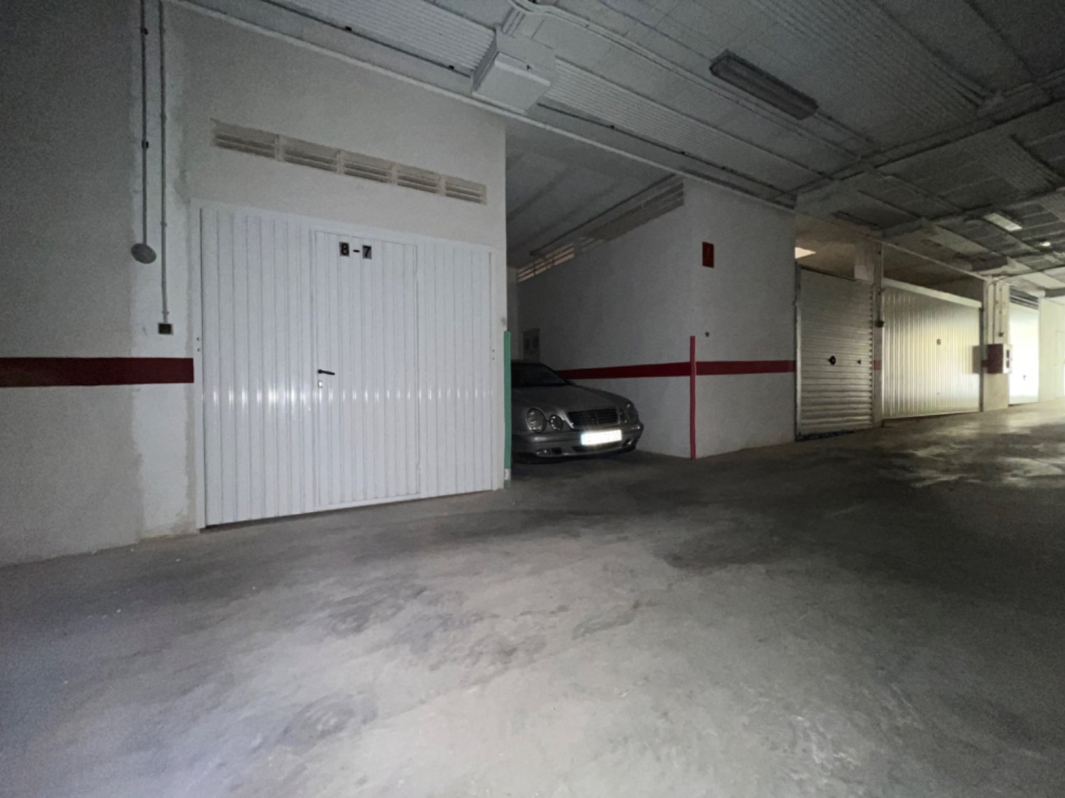 Enclosed double garage for 2 cars