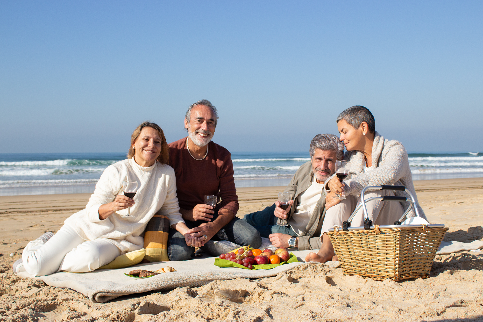 Seniors - Beach - Playa - Mayores - Live long - Costa Blanca