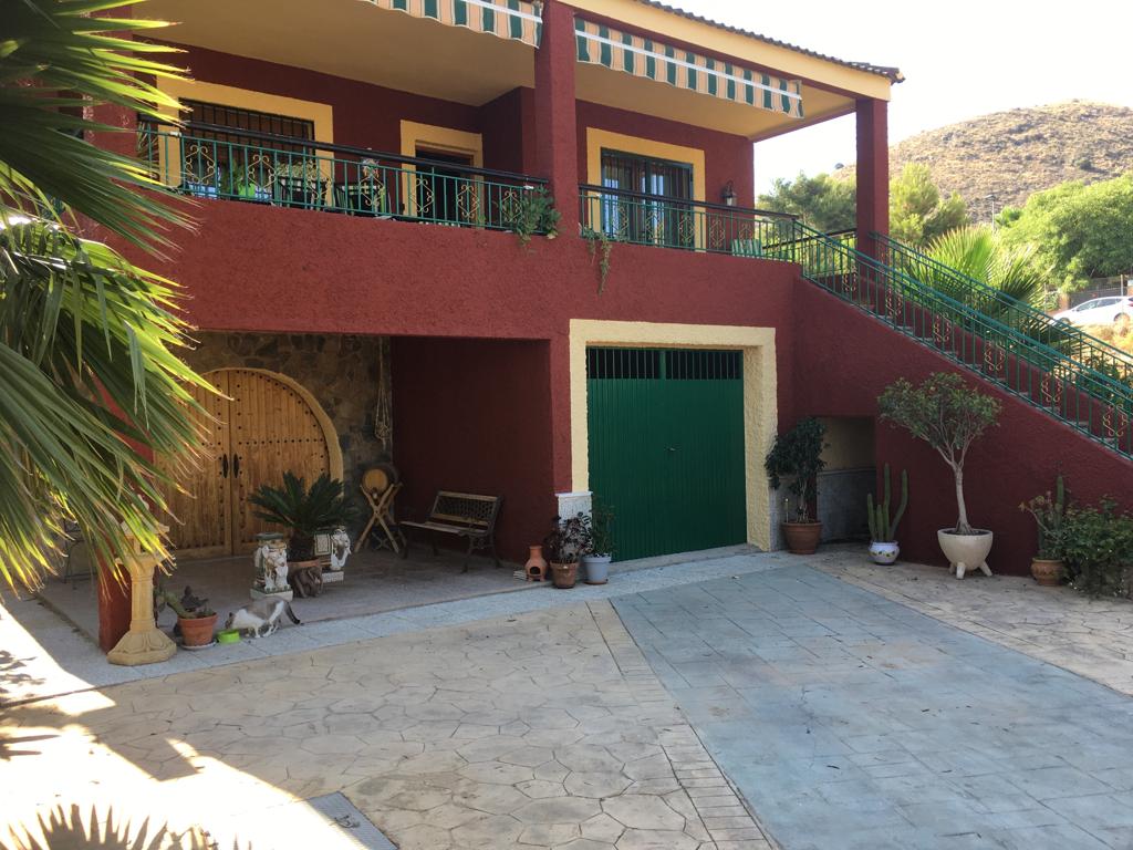 Chalet Rural, Finca En Montepinar.