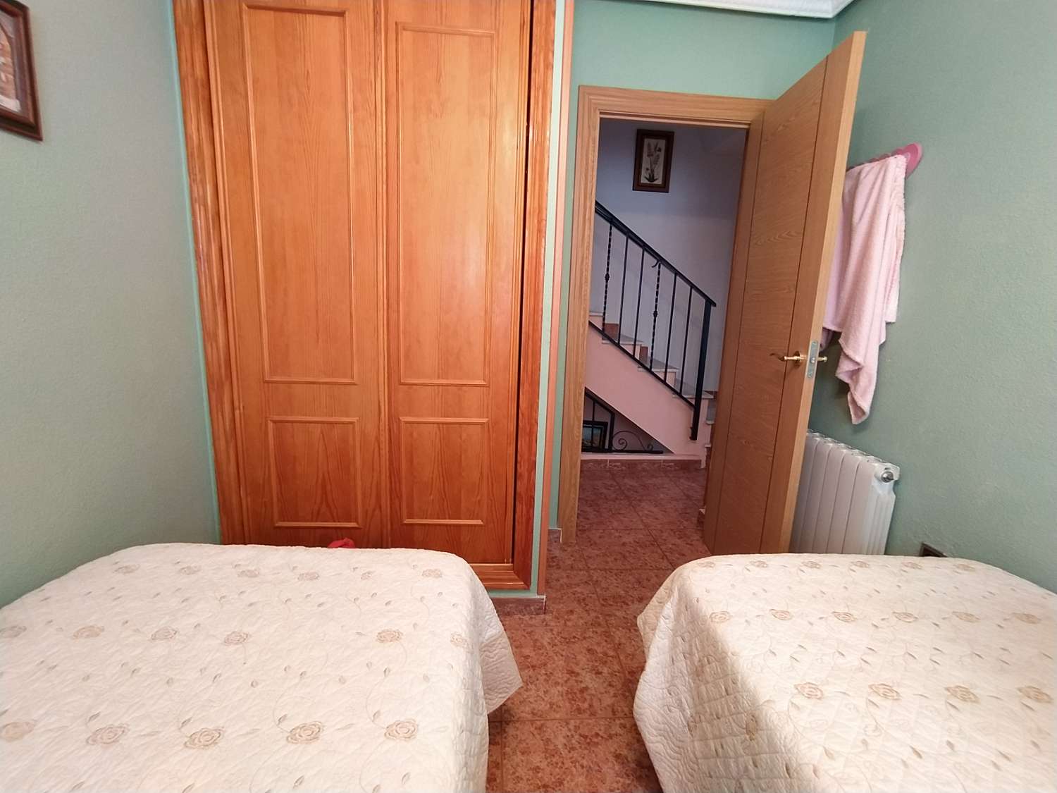 Duplex con 3 camere da letto e 2 bagni situato a La Florida