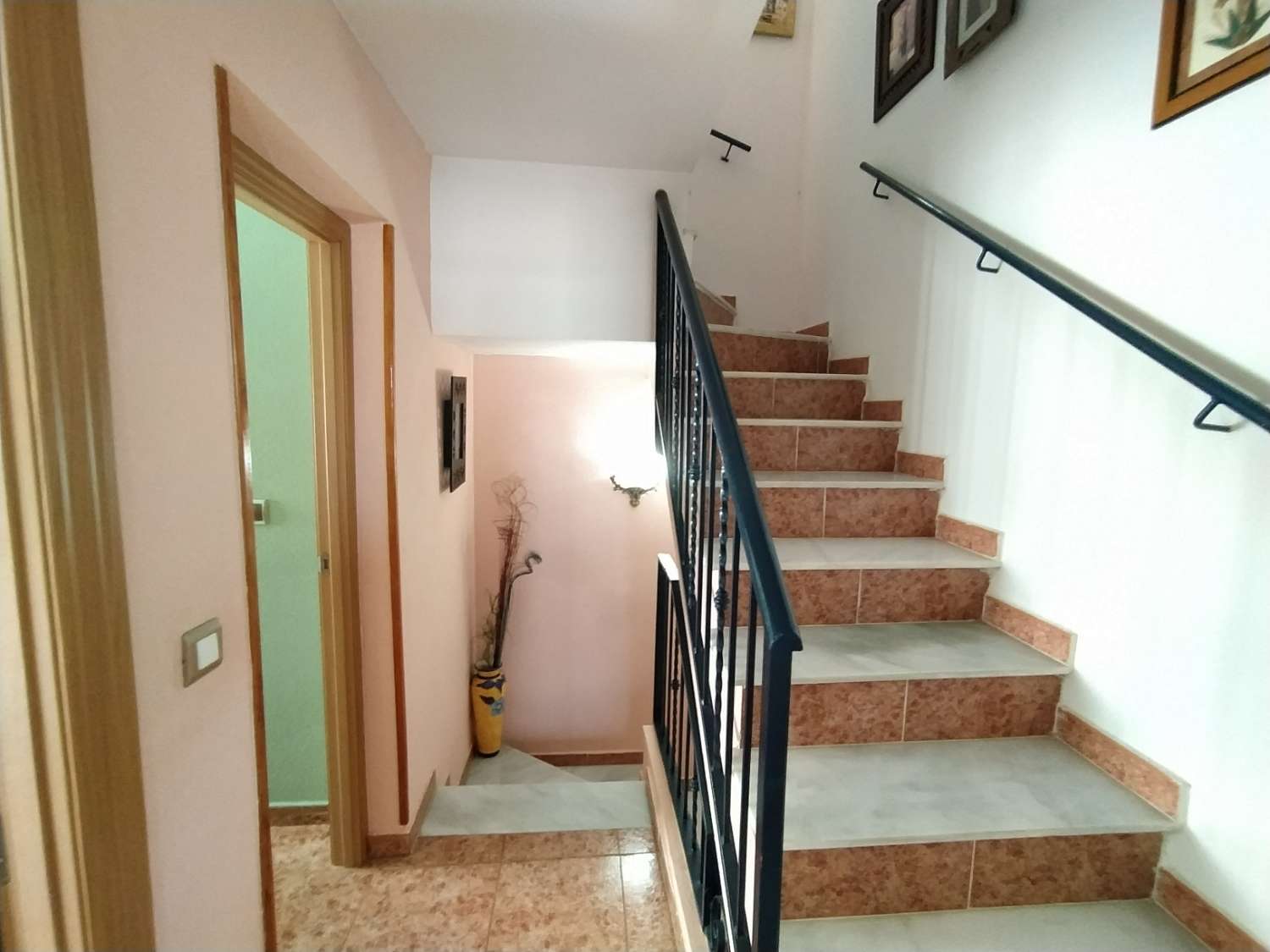 Duplex con 3 camere da letto e 2 bagni situato a La Florida