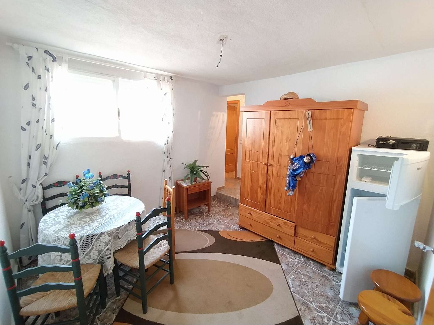 Belle villa avec 5 chambres et 3 salles de bains près de la plage