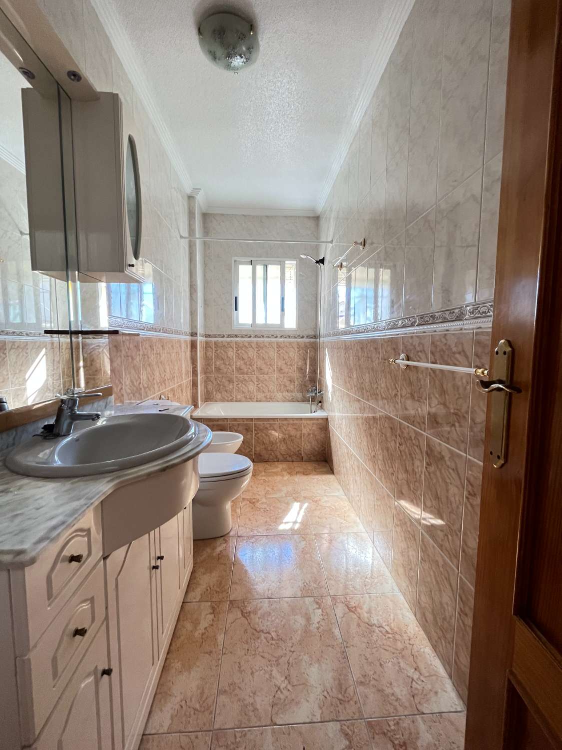 Duplex avec 2 chambres et 1 salle de bain à Torrevieja