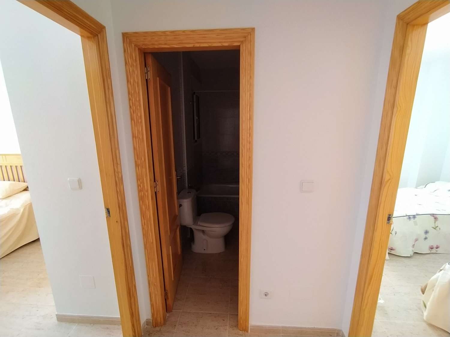 Pěkný apartmán se 2 ložnicemi v Modré laguně.