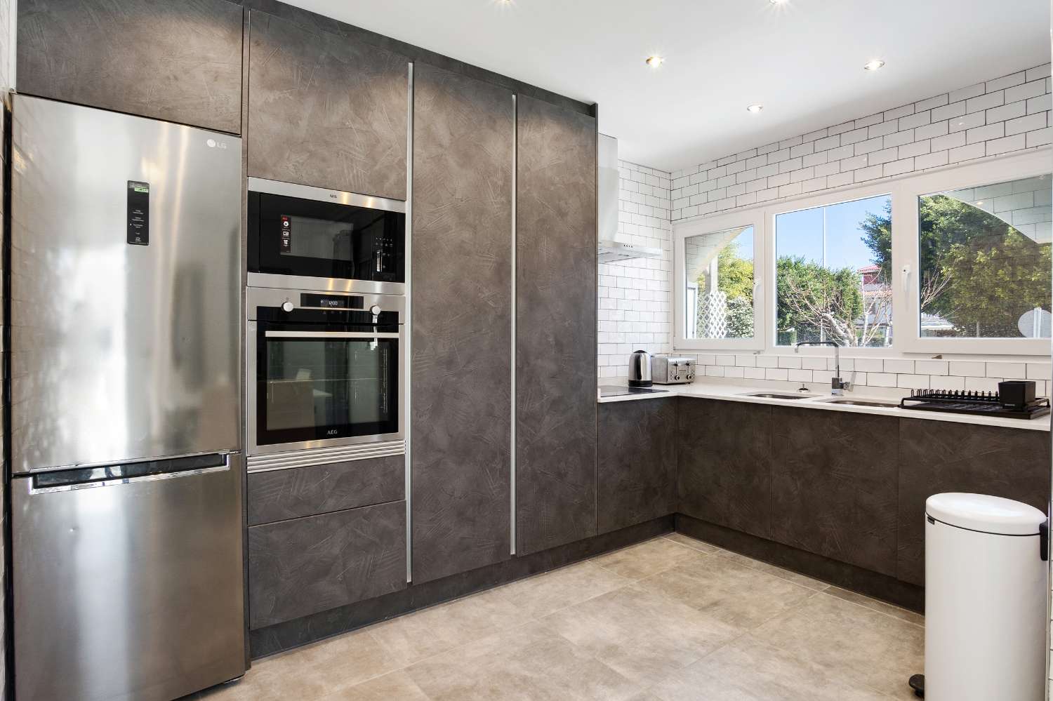 Charmante Maisonette mit 3 Schlafzimmern, 2 Bädern und Gemeinschaftspool
