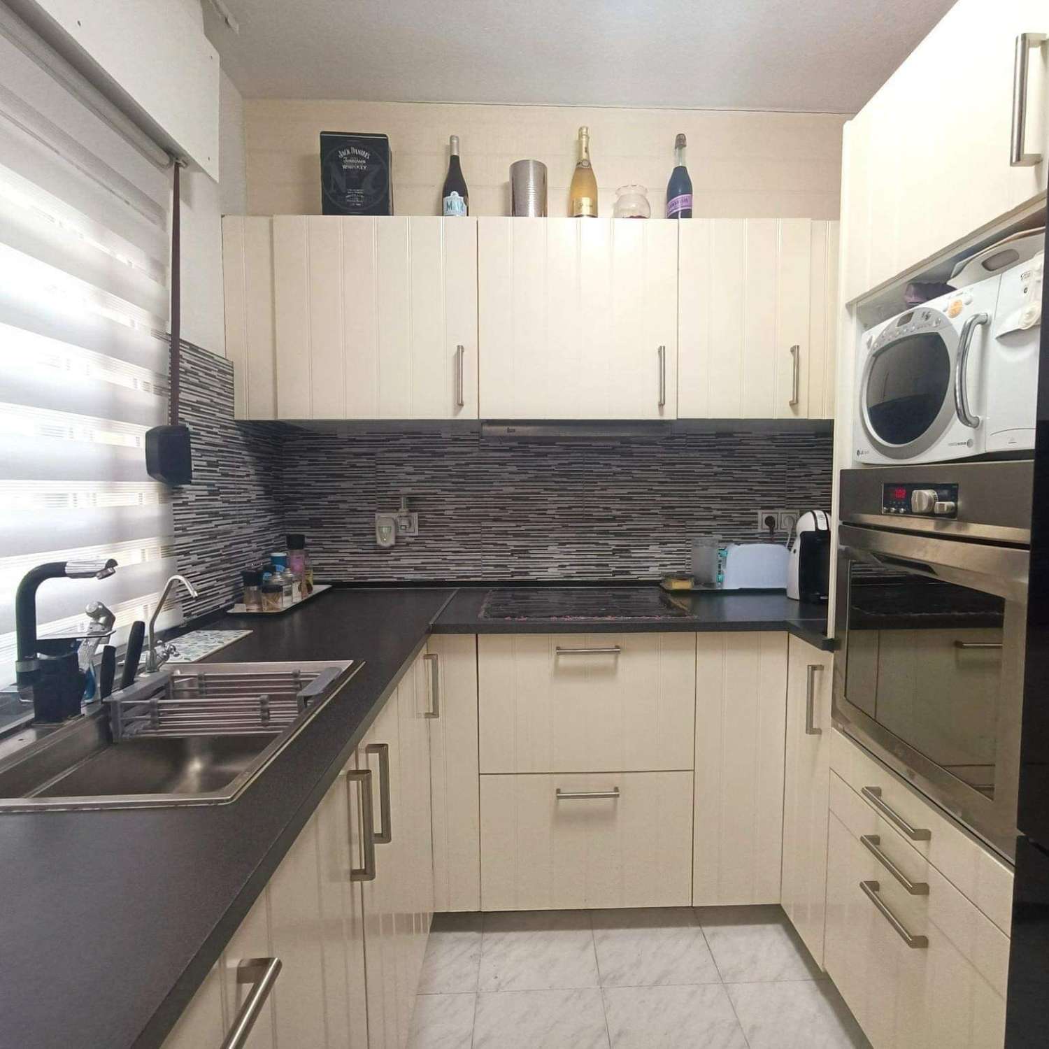 Precioso apartamento de 2 dormitorios y 1 baño con solárium