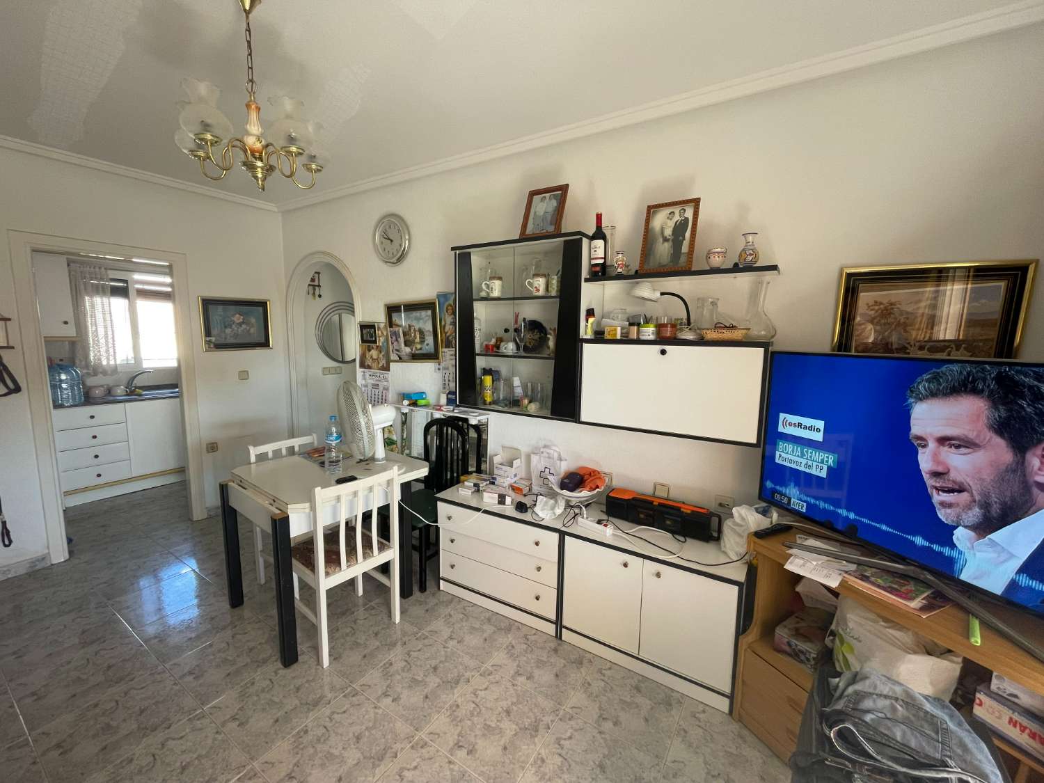 Nice 1 bedroom apartment in La Mata with lovely sea views.