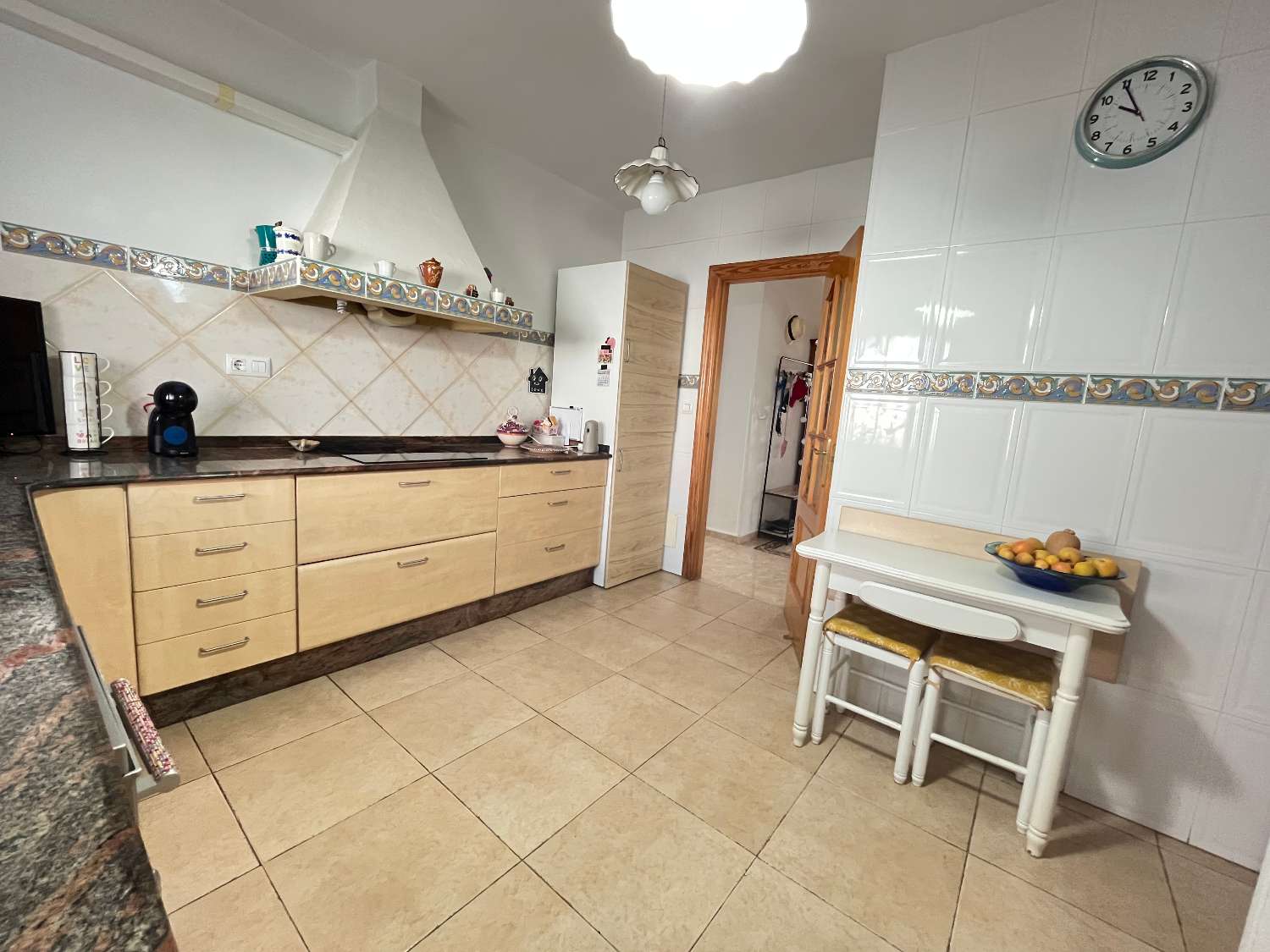 Krásná vila se 3 ložnicemi s nezávislým apartmánem a soukromým bazénem