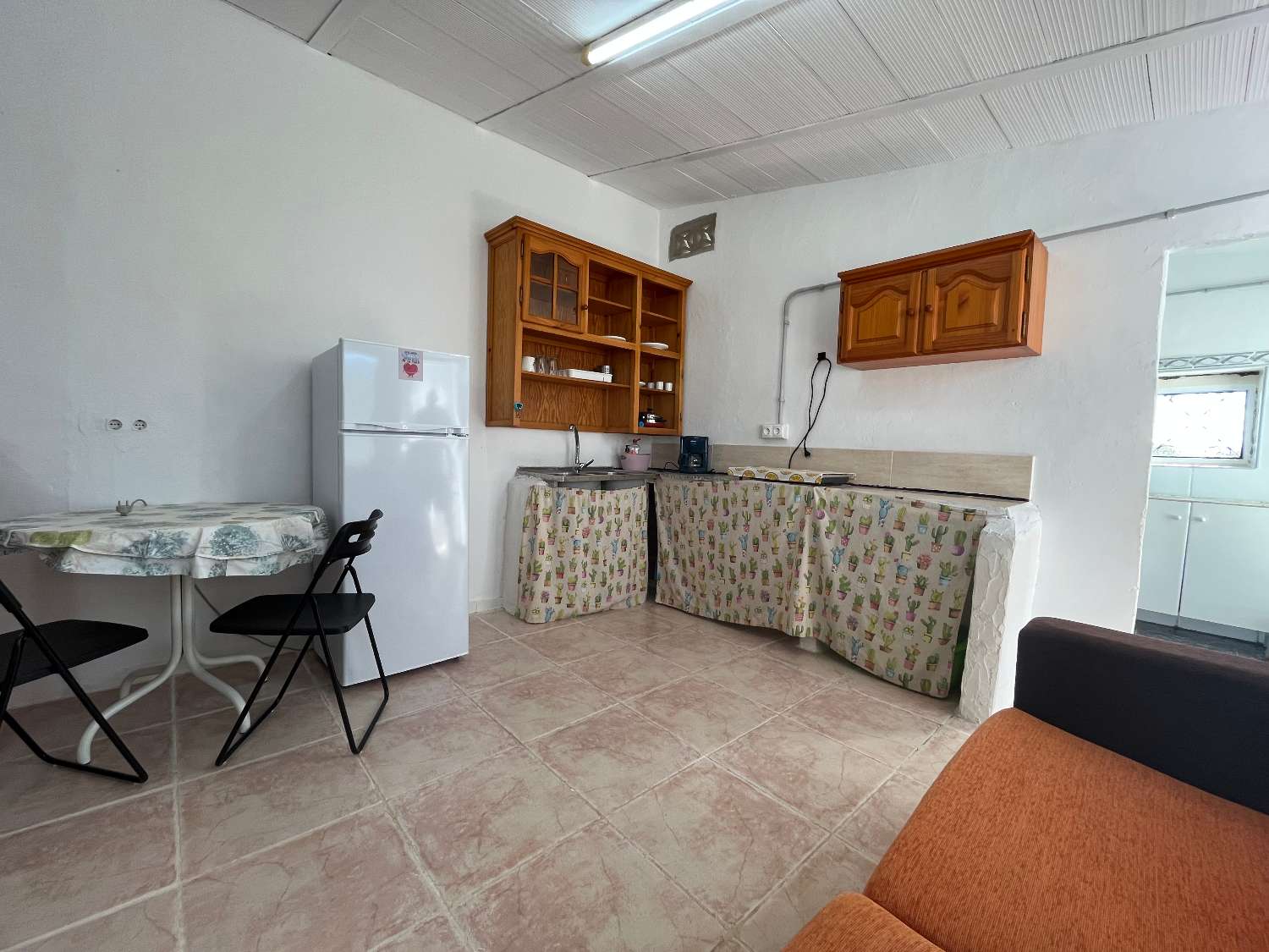 Krásná vila se 3 ložnicemi s nezávislým apartmánem a soukromým bazénem