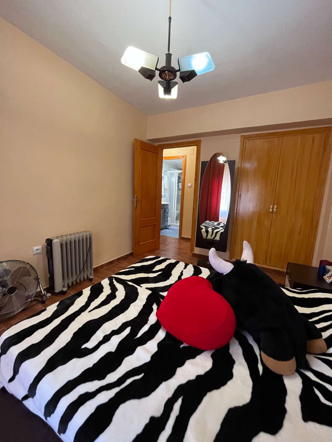 Hermoso apartamento de tres habitaciones a 300m de la Playa.