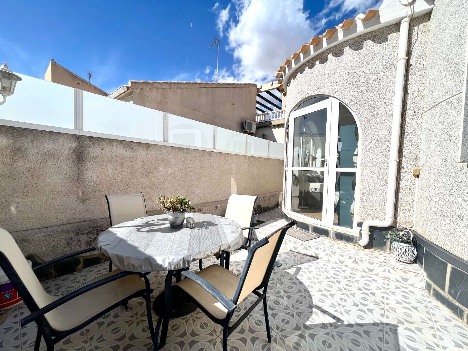 Precioso Chalet independiente con piscina privada