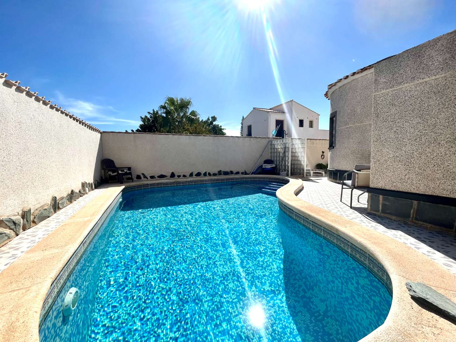 Precioso Chalet independiente con piscina privada