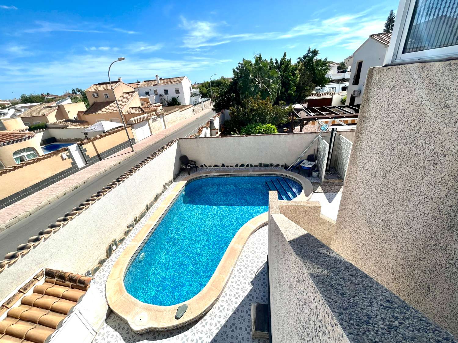 Precioso Chalet independiente con piscina privada