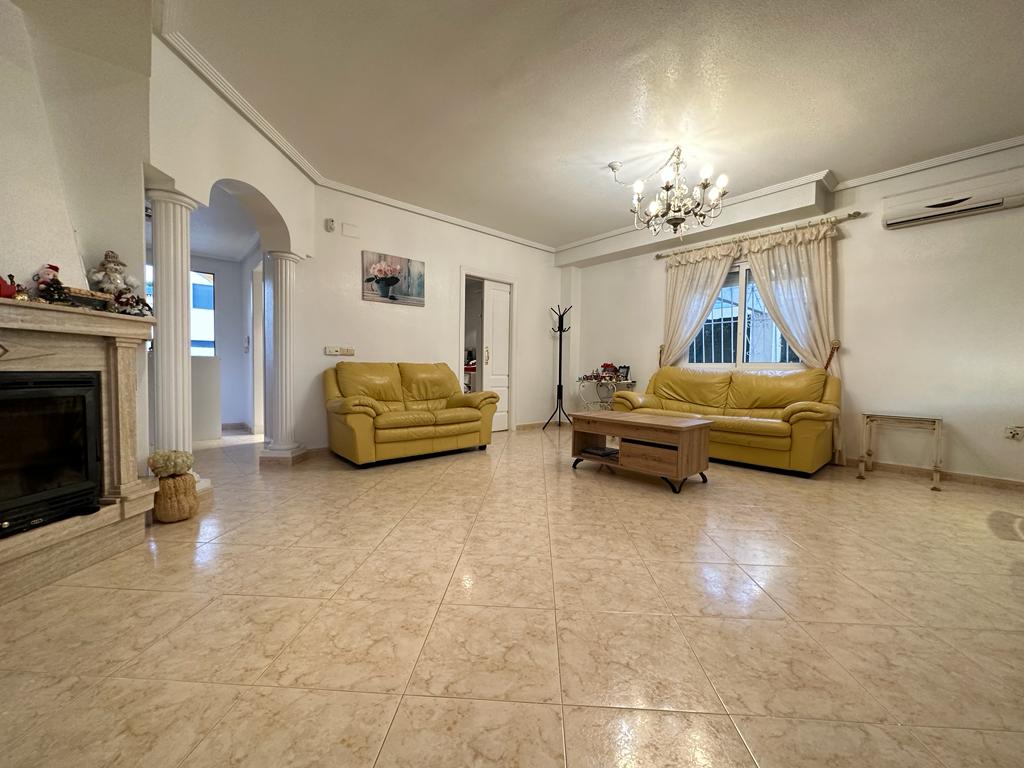 Precioso Chalet independiente con piscina privada y apartamento independiente