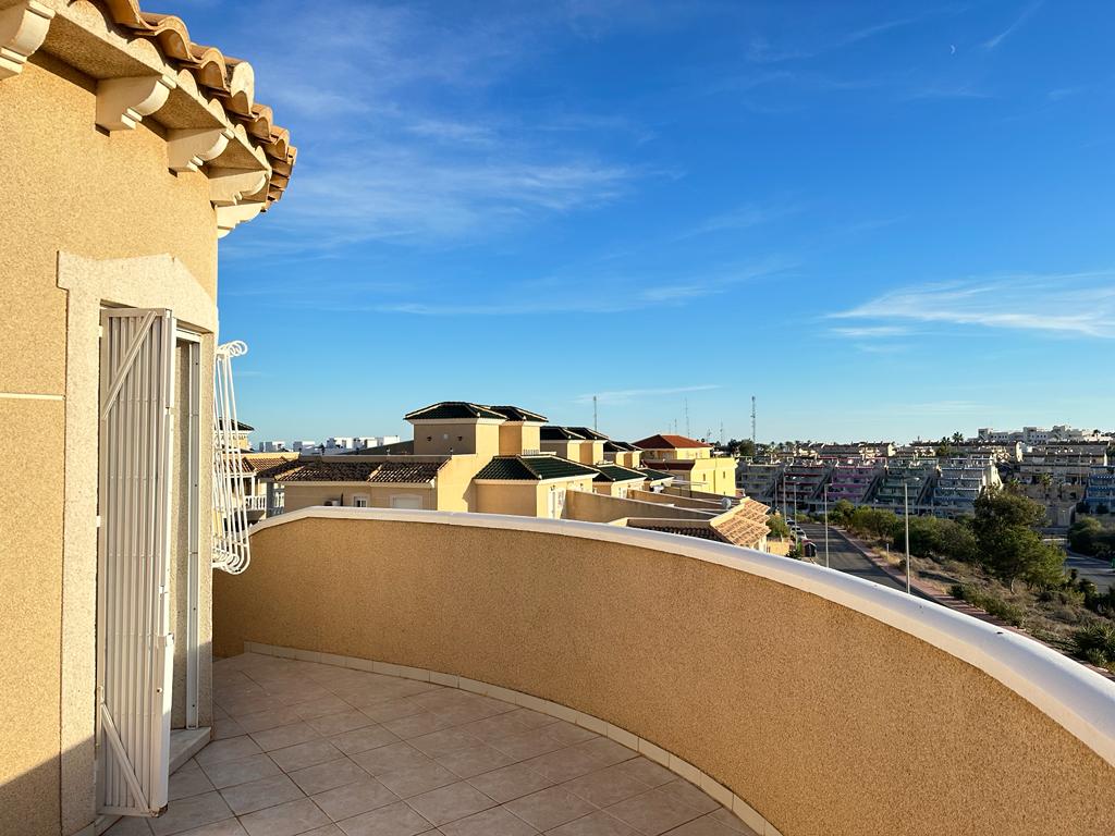 Precioso Chalet independiente con piscina privada y apartamento independiente