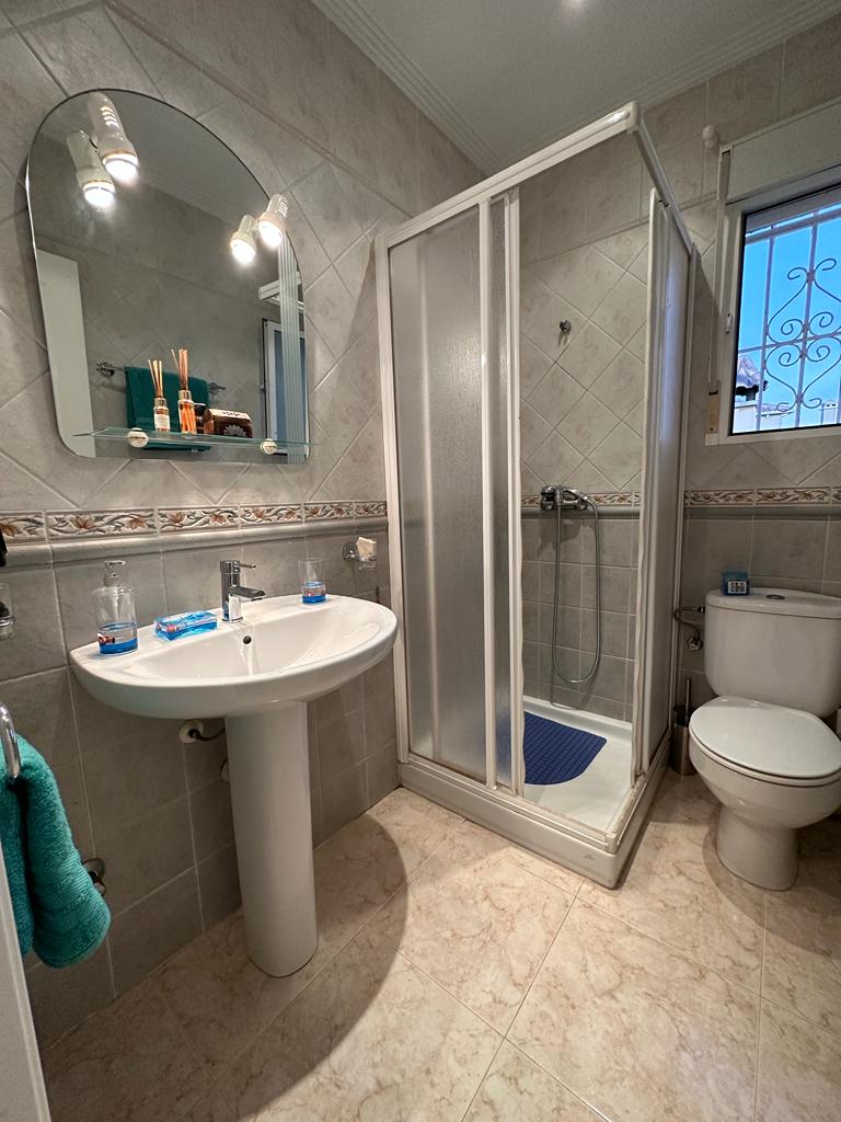 Precioso Chalet independiente con piscina privada y apartamento independiente
