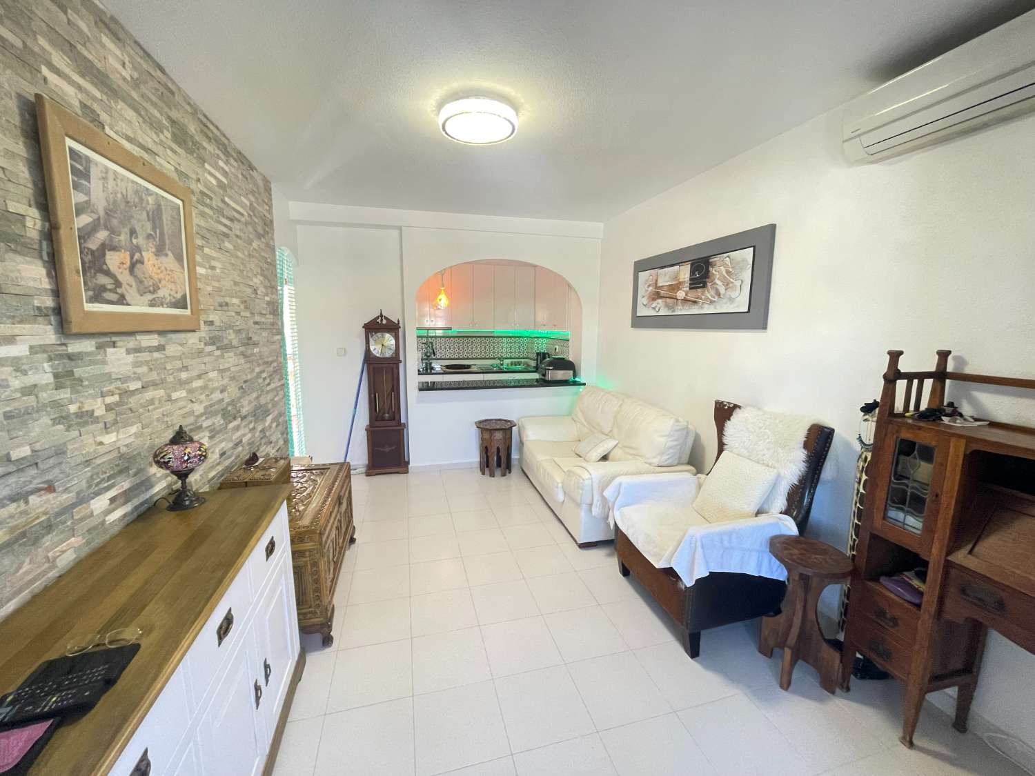 Bel appartement rénové de 1 chambre et 1 salle de bain