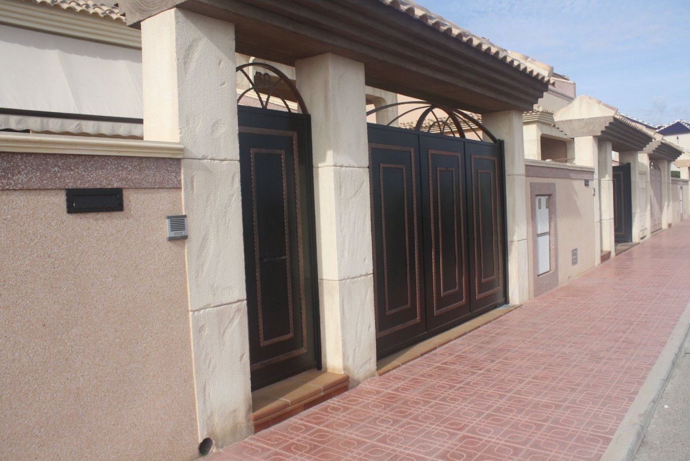 Hus til salgs til Torrevieja