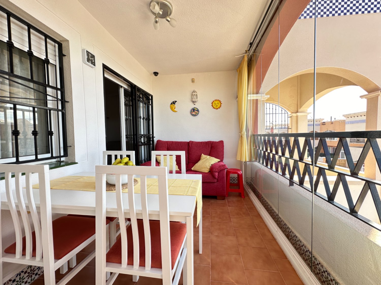 Hoekappartement op de bovenste verdieping gelegen in Los Altos de Orihuela Costa 2 slaapkamers in perfecte omstandigheden