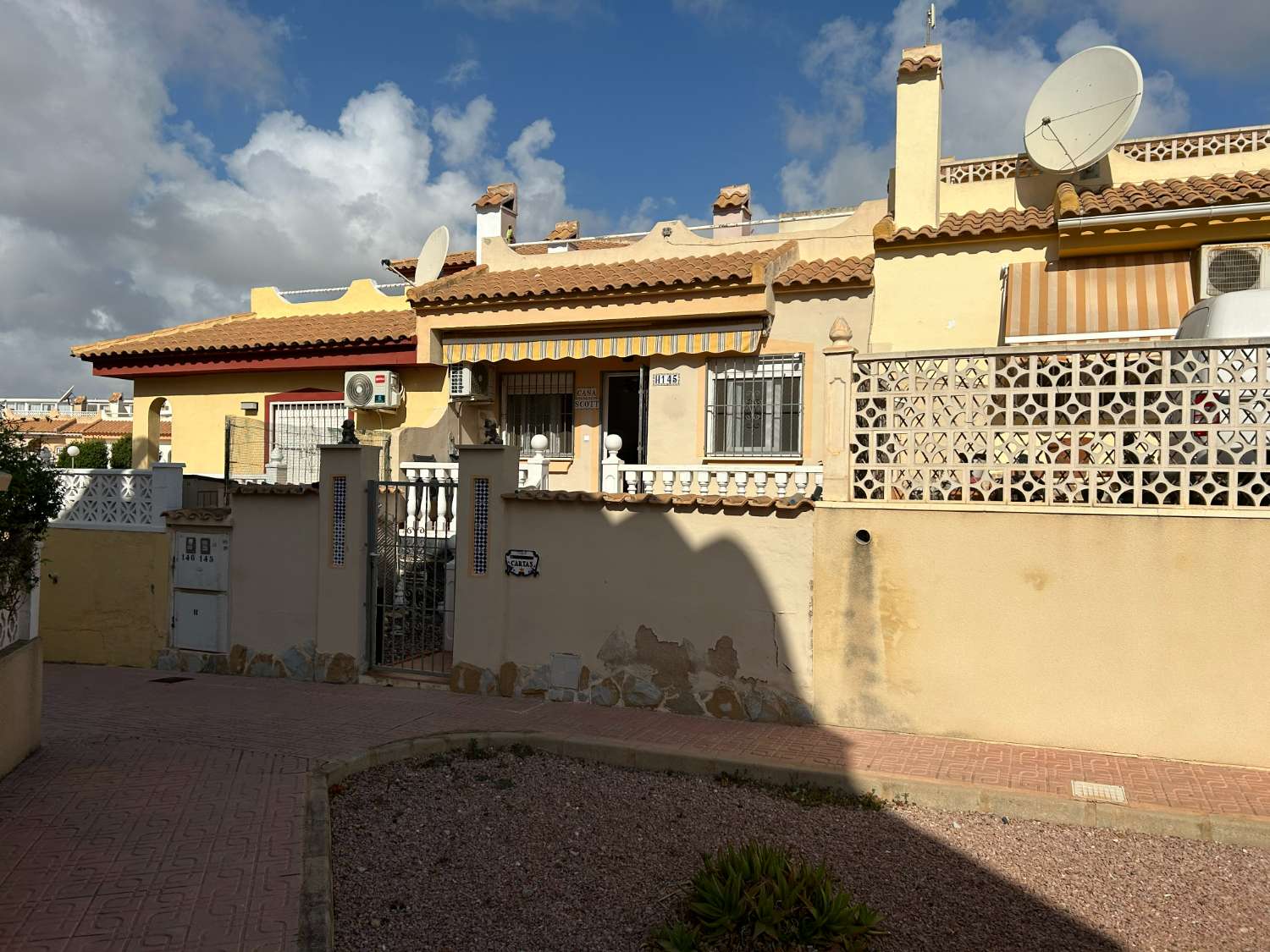 Bungalow mit 3 Schlafzimmern in La Florida