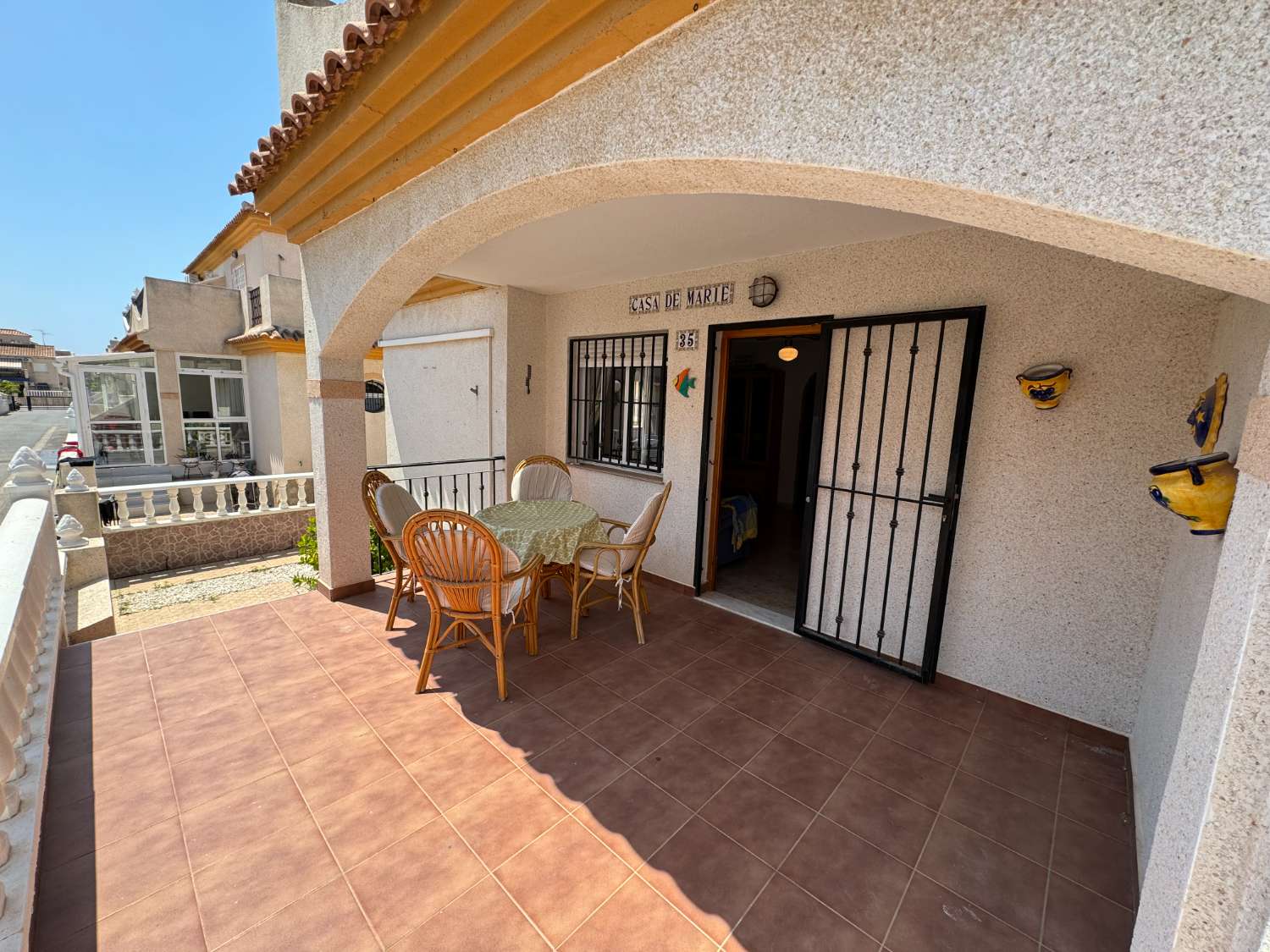 Duplex  de 2 dormitorios con entrada para coche  en pleno corazón de playa flamenca