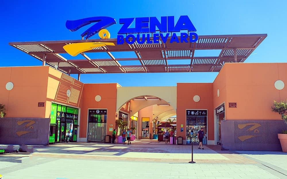 Encantadora casa de 3 dormitorios a pocos pasos de la playa de La Zenia