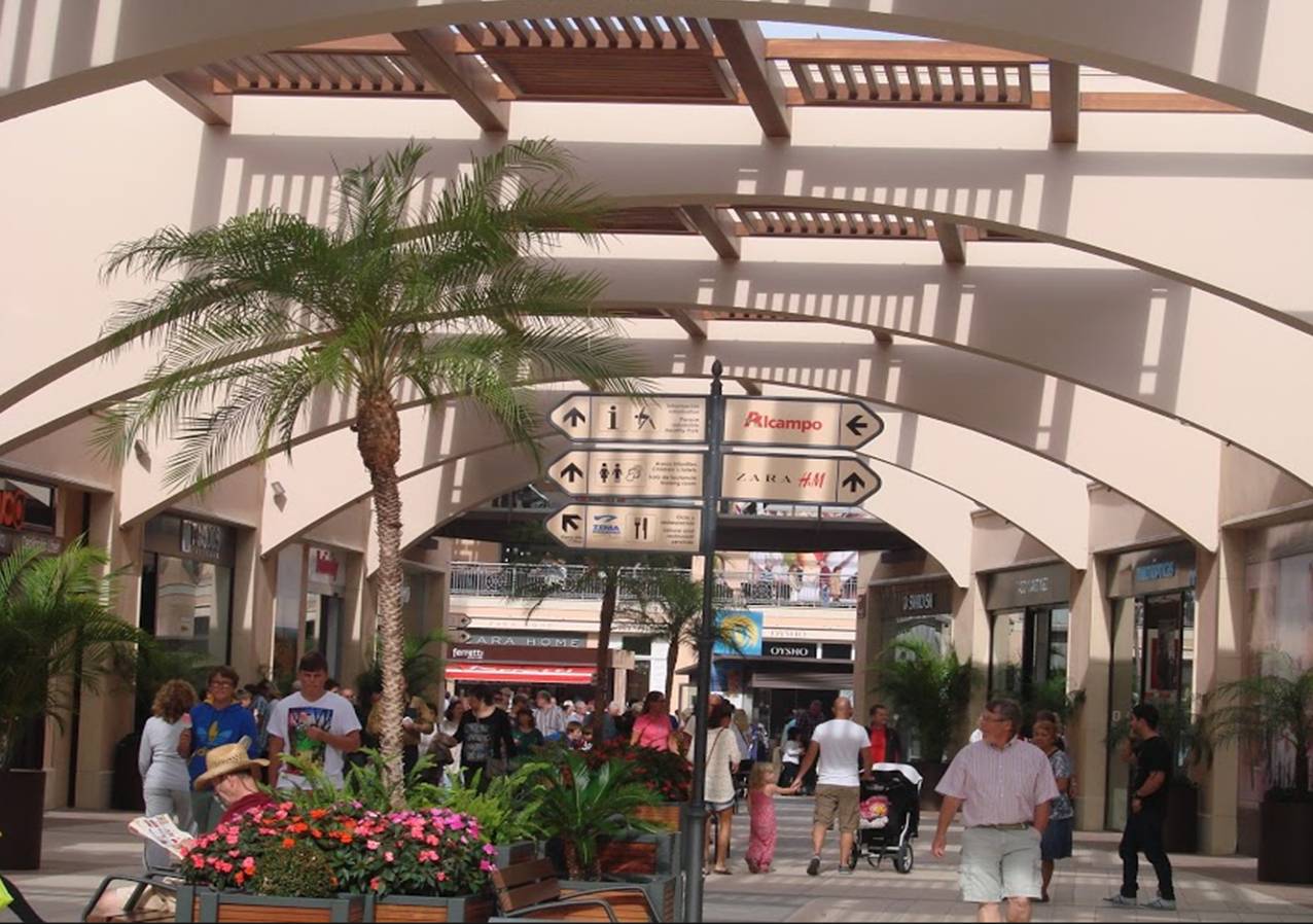 Encantadora casa de 3 dormitorios a pocos pasos de la playa de La Zenia