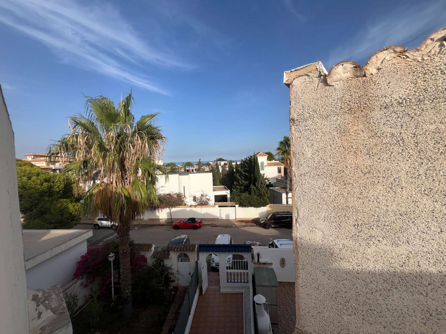 Encantadora casa de 3 dormitorios a pocos pasos de la playa de La Zenia