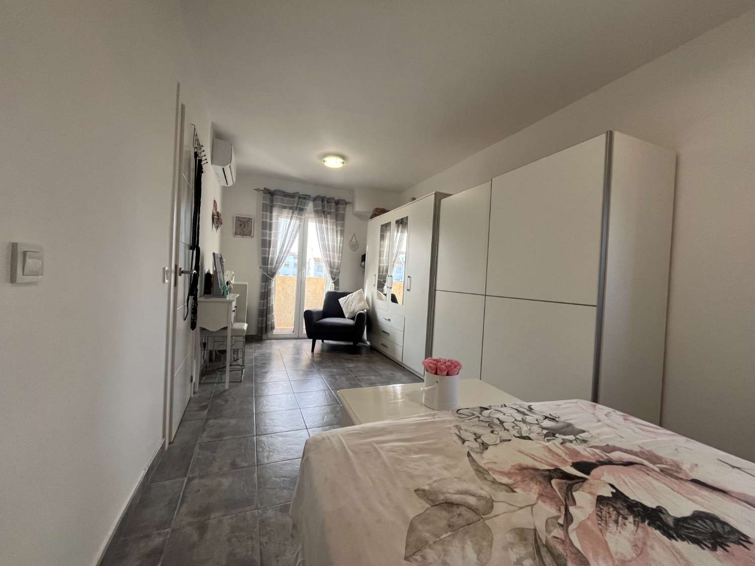 Encantadora casa de 3 dormitorios a pocos pasos de la playa de La Zenia