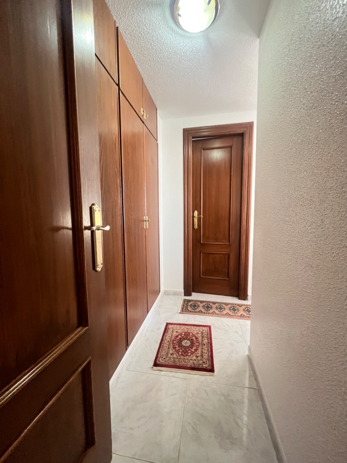 Spacious penthouse with 117m2 3 bedrooms and 2 bathrooms 1.2 km from the beach