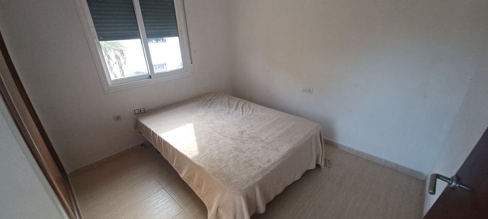 Large Townhouse with 3 bedrooms, 3 bathrooms outdoor space and basement