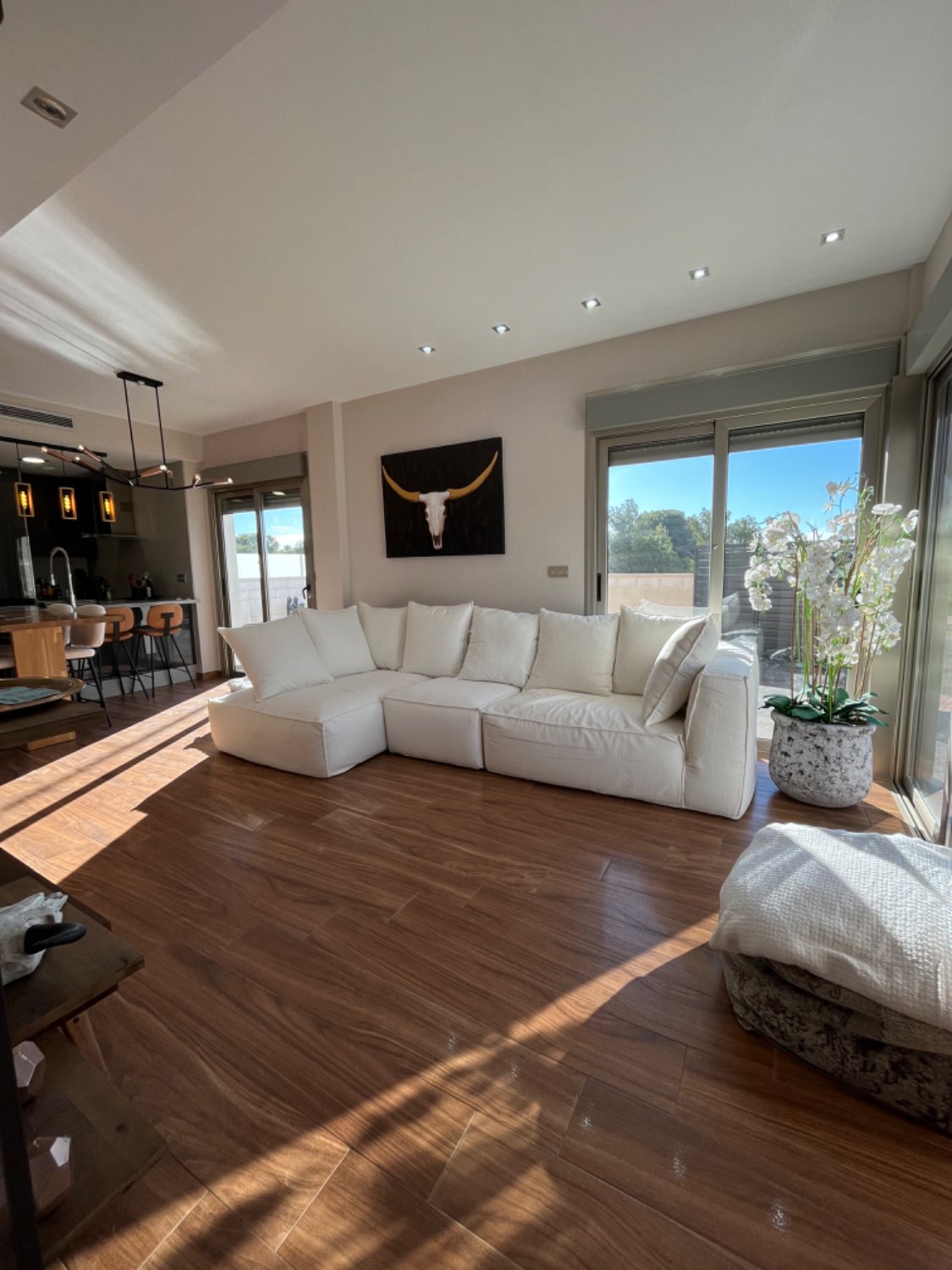 Preciosa casa de 3 dormitorios con piscina en zona tranquila