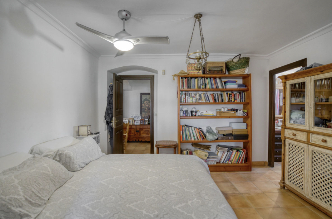 Exklusiv villa med 4 sovrum på 312 m² byggd på en tomt på 1 100 m² i det prestigefyllda området Los Balcones