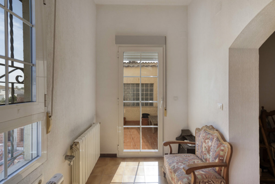 Exklusiv villa med 4 sovrum på 312 m² byggd på en tomt på 1 100 m² i det prestigefyllda området Los Balcones