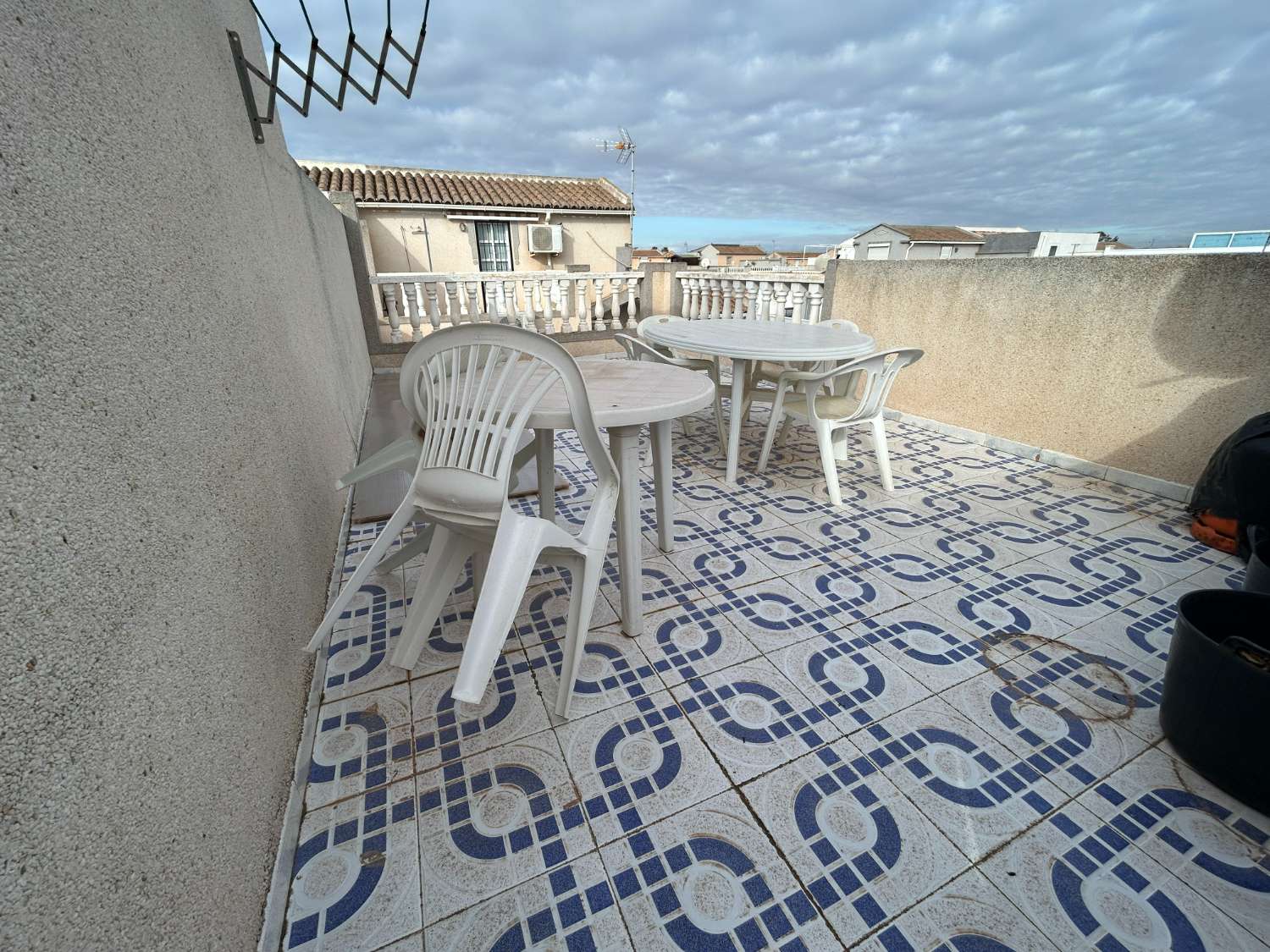 Encantador bungalow de 2 dormitorios cerca del Lago Rosa de Torrevieja