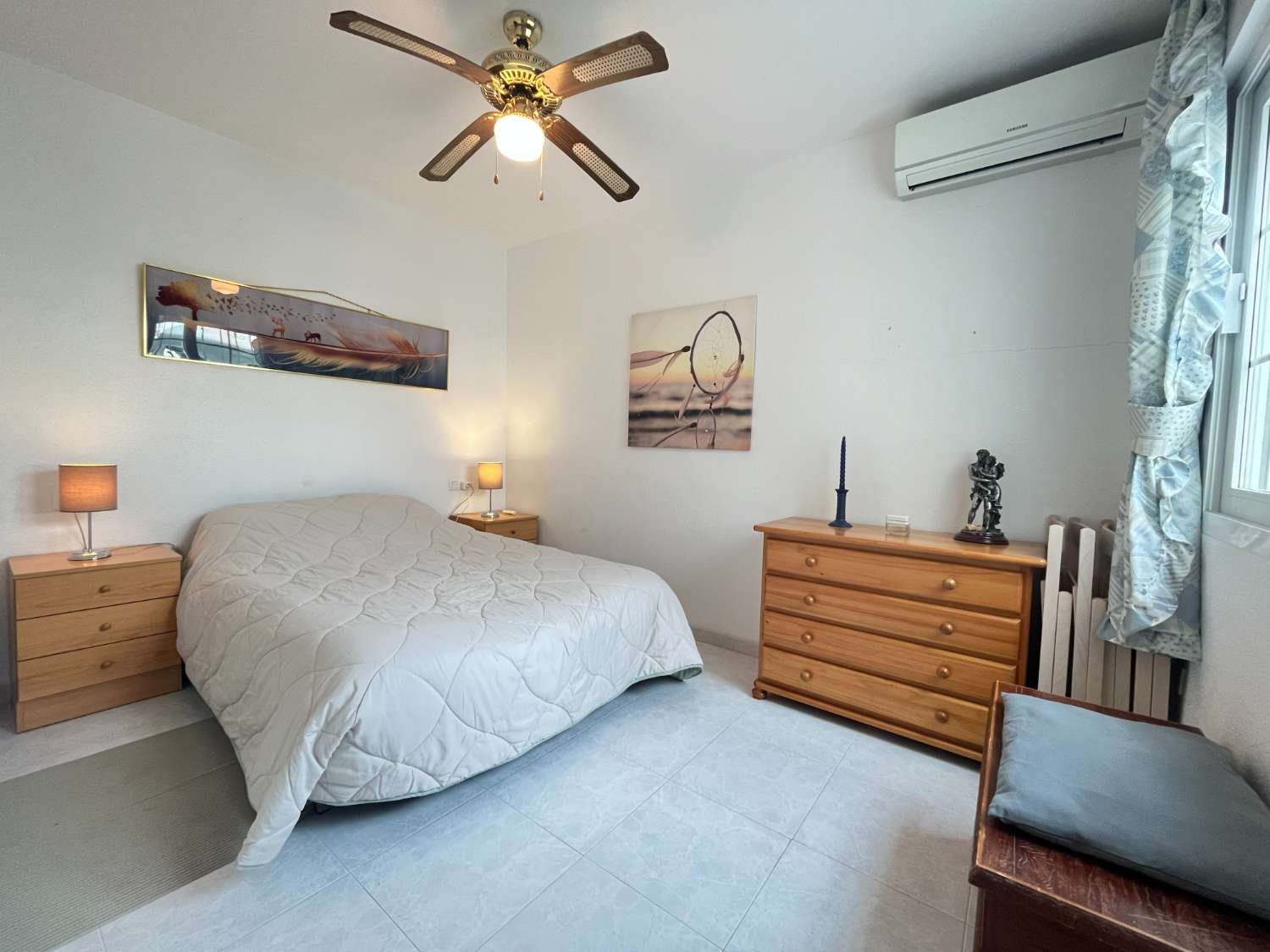 Encantador bungalow de 2 dormitorios cerca del Lago Rosa de Torrevieja