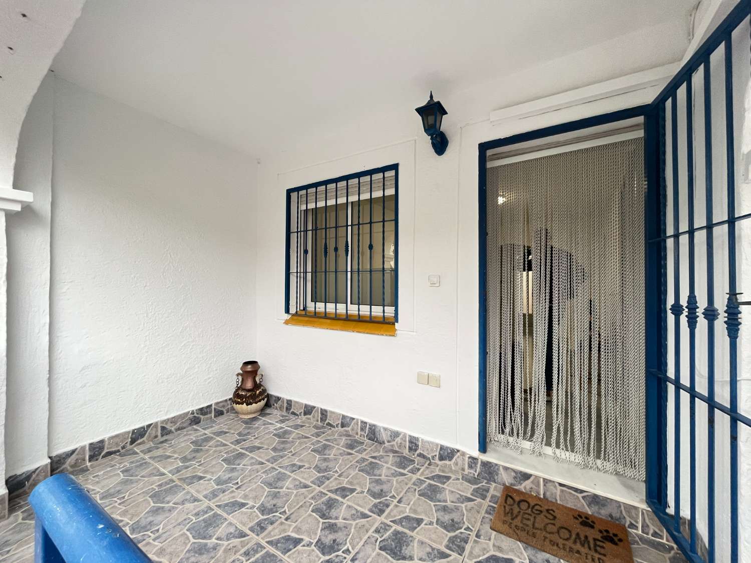 Bonito apartamento de 2 dormitorios en planta baja en La Florida