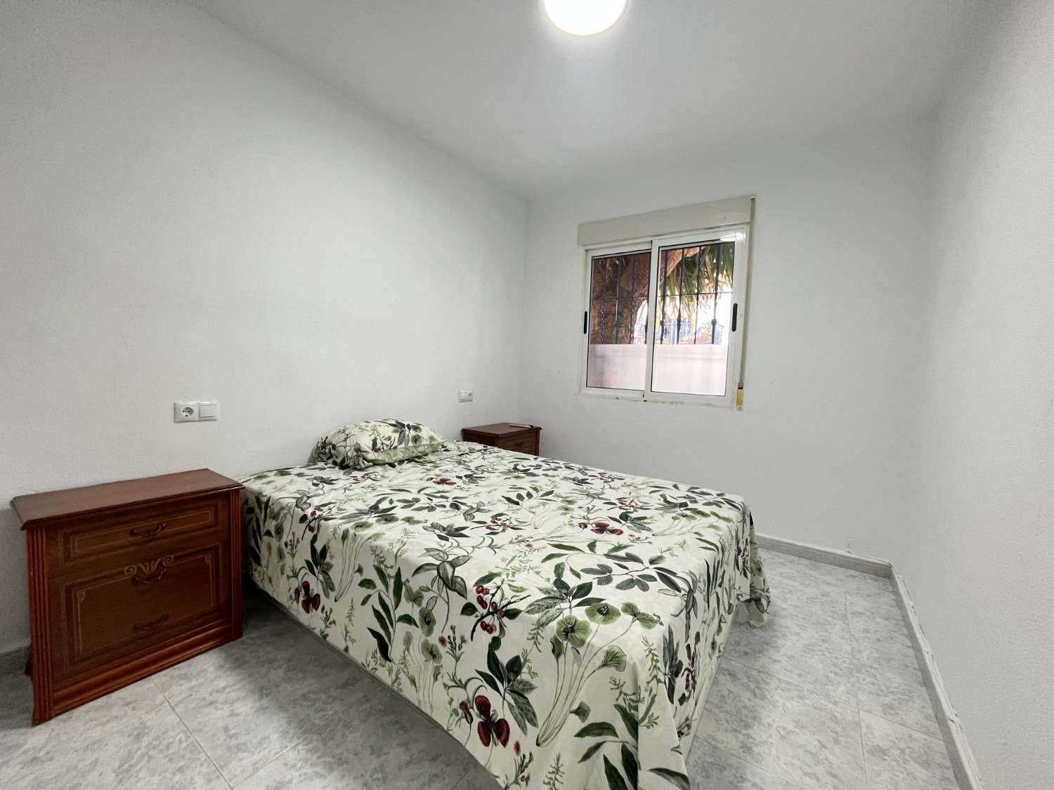 Bonito apartamento de 2 dormitorios en planta baja en La Florida