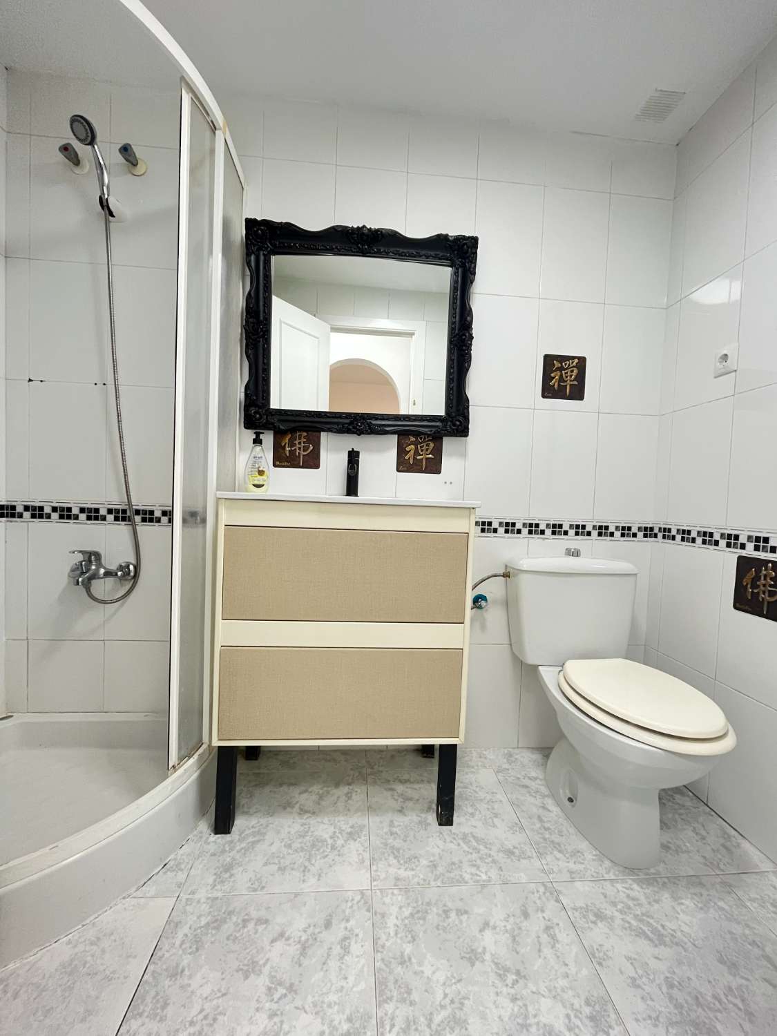 Bonito apartamento de 2 dormitorios en planta baja en La Florida
