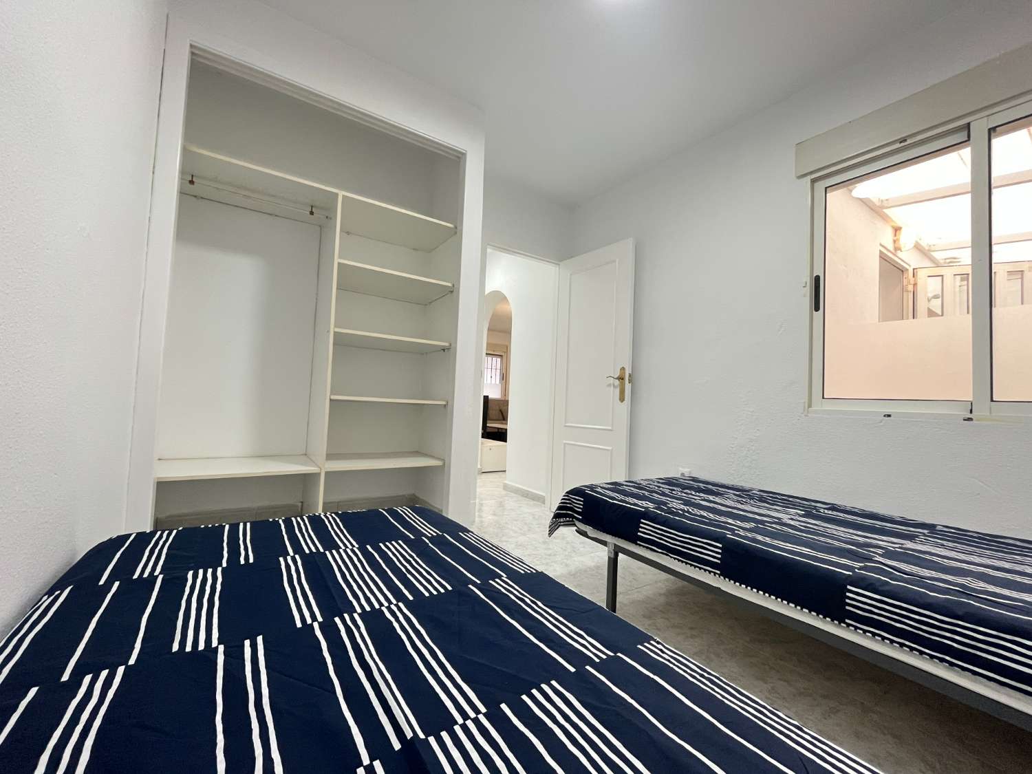 Bonito apartamento de 2 dormitorios en planta baja en La Florida
