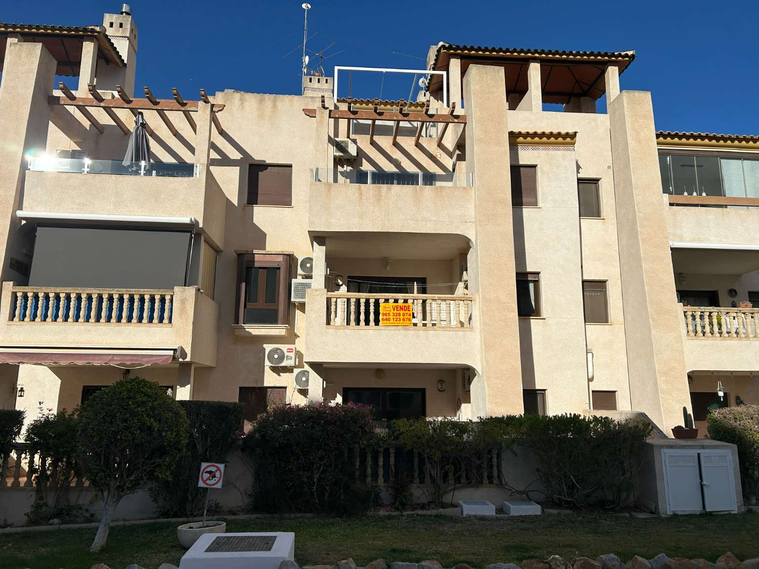 Amplio apartamento de 2 dormitorios en Las Ramblas Golf