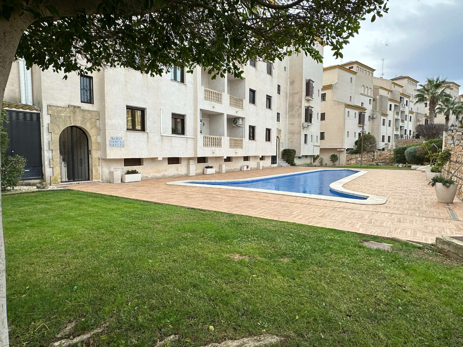 Amplio apartamento de 2 dormitorios en Las Ramblas Golf