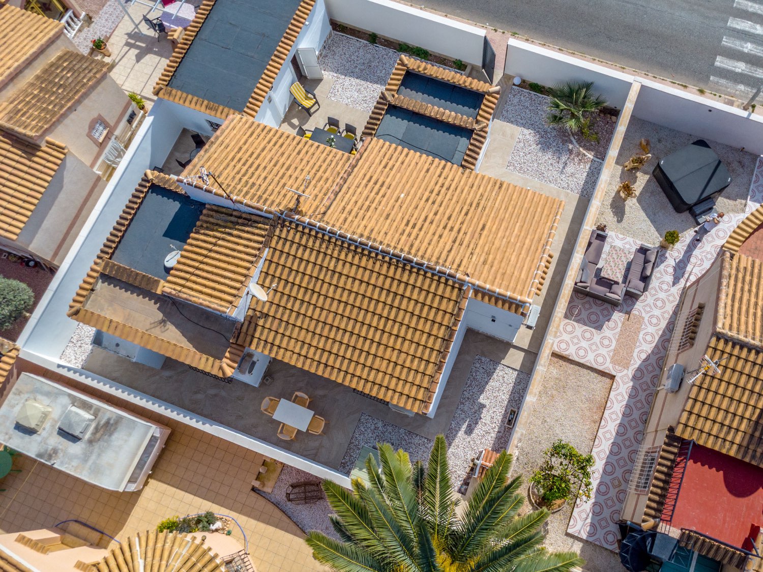Вилла в продаже в Los Almendros-La Florida (Orihuela)