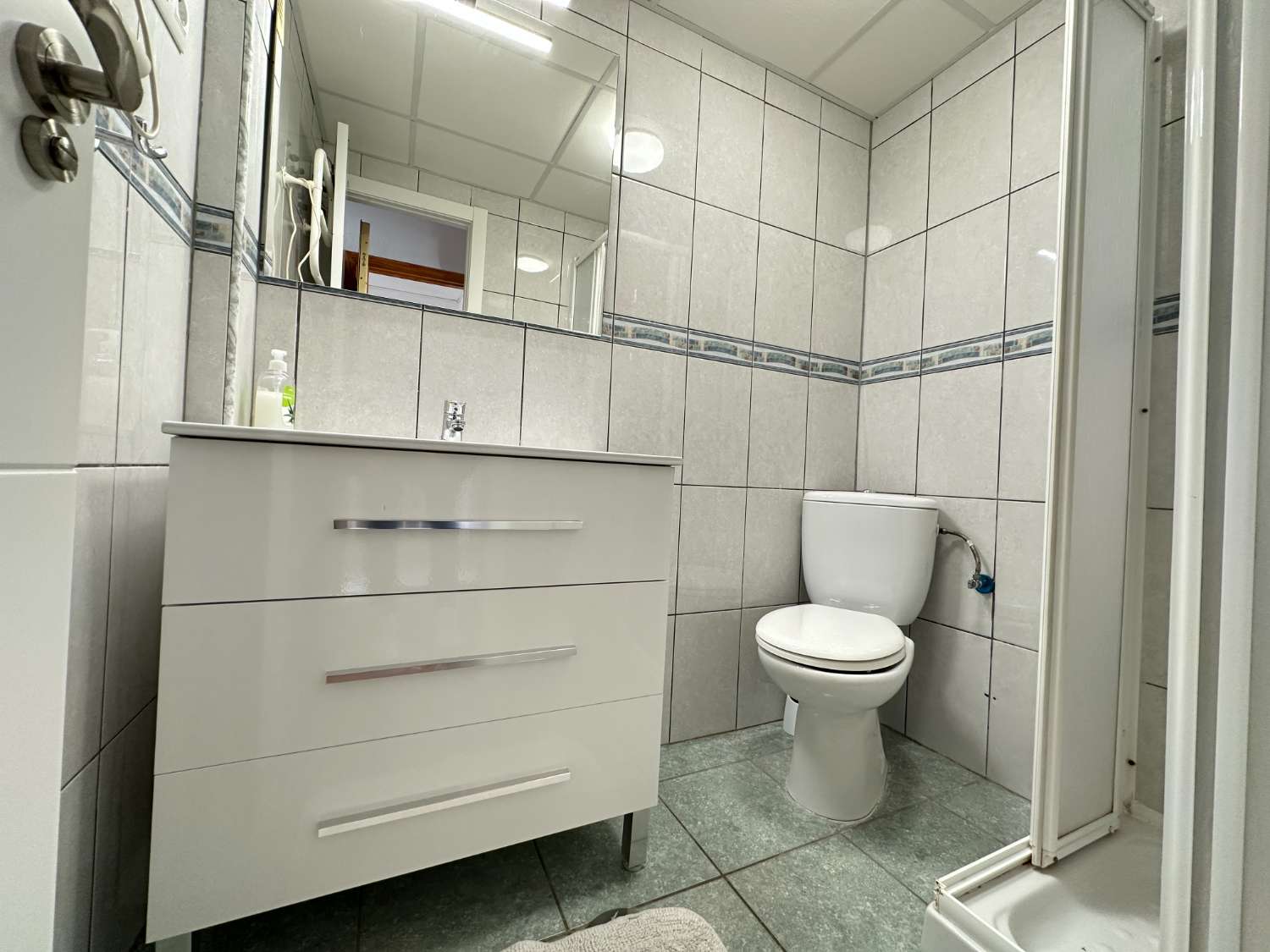 Bonito apartamento orientado al sur cerca de la playa en La Mata