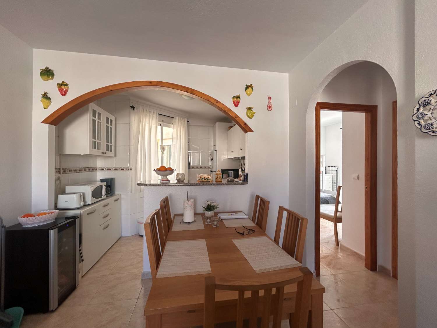 Apartamento en planta alta con jardín en Playa Flamenca