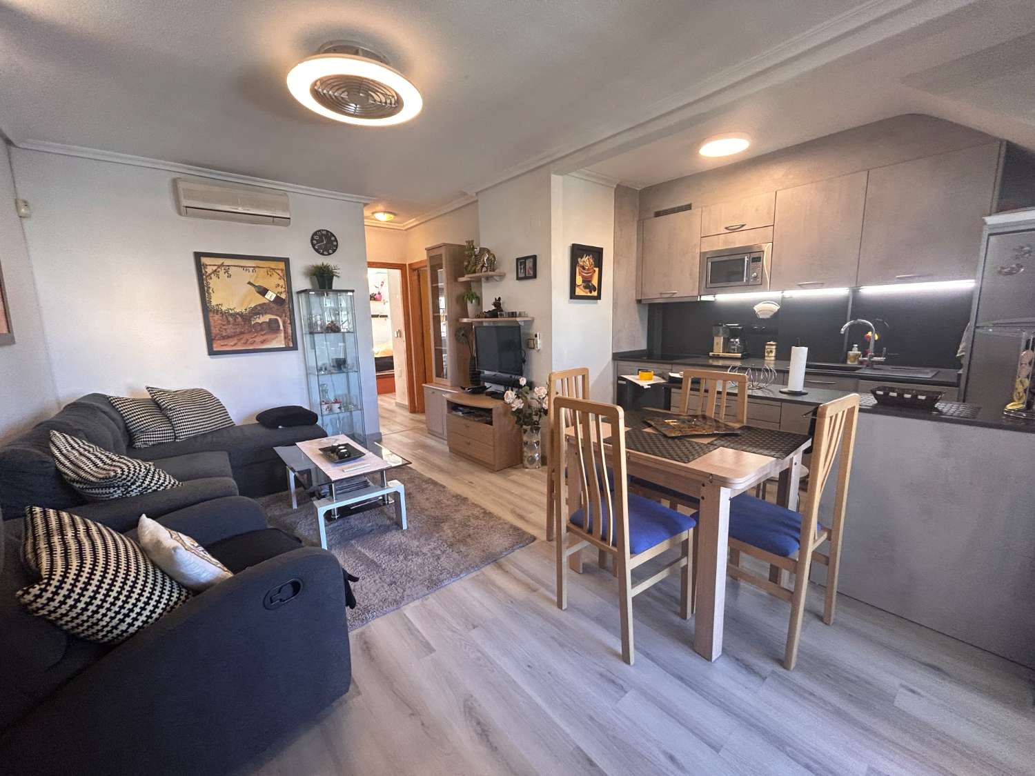 Ylimmän kerroksen huoneisto Dream Hillsissä porealtaalla