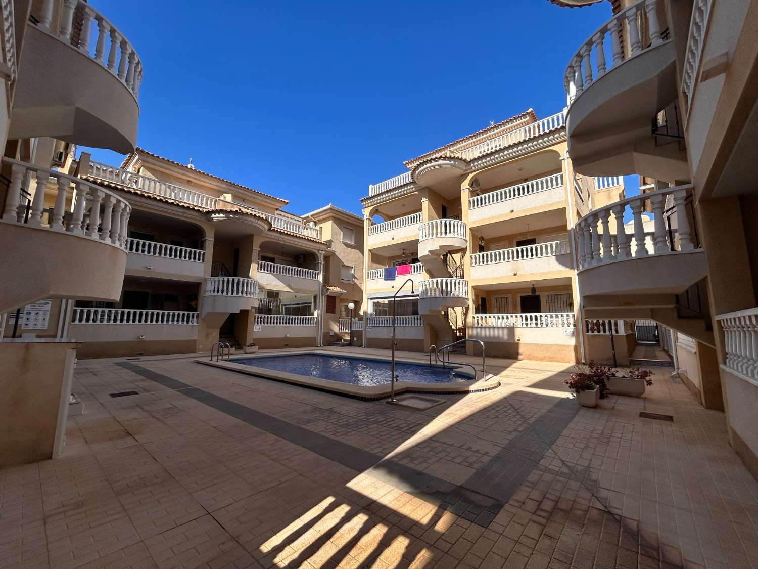 Dvoupatrový domek v prodeji in Los Almendros-La Florida (Orihuela)