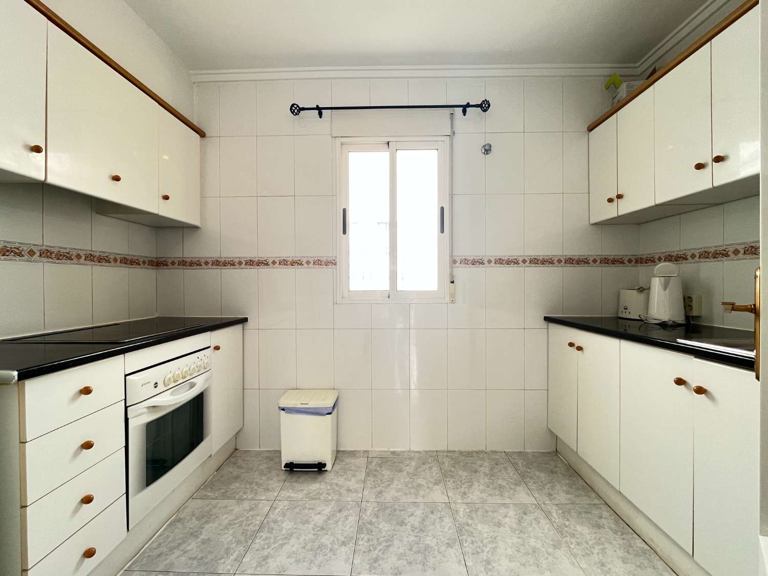 Apartamento en Planta alta de 2 dormitorios y solarium privado con vistas al Mar