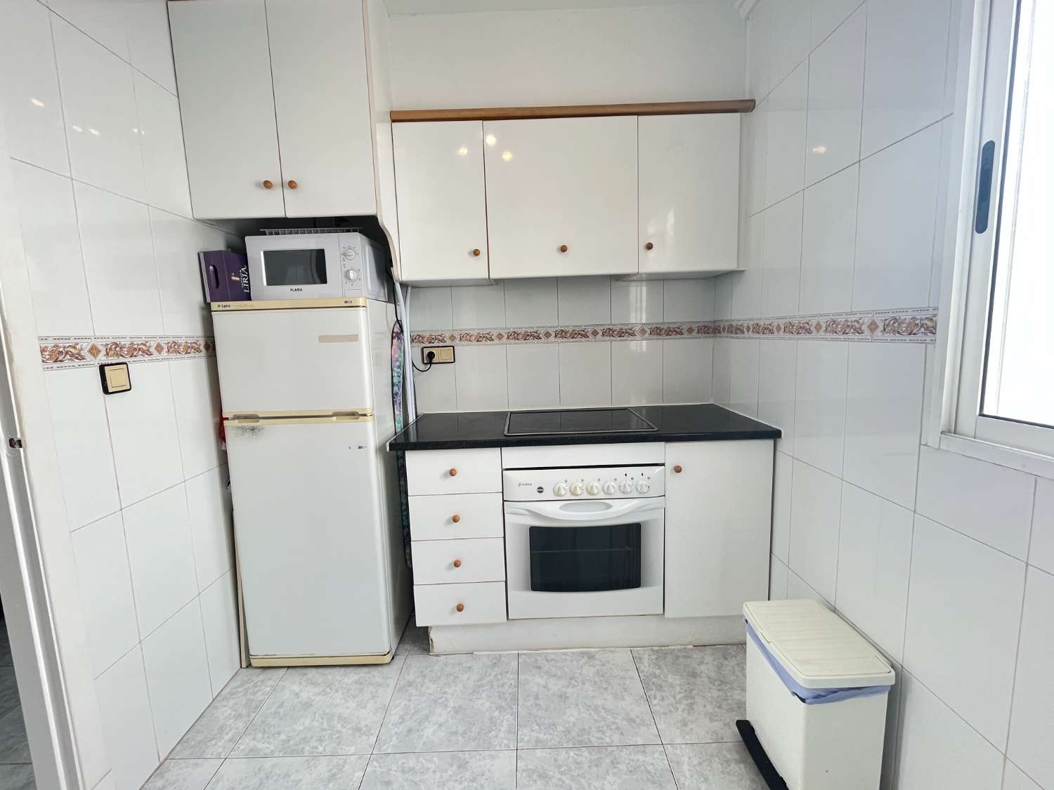 Apartamento en Planta alta de 2 dormitorios y solarium privado con vistas al Mar