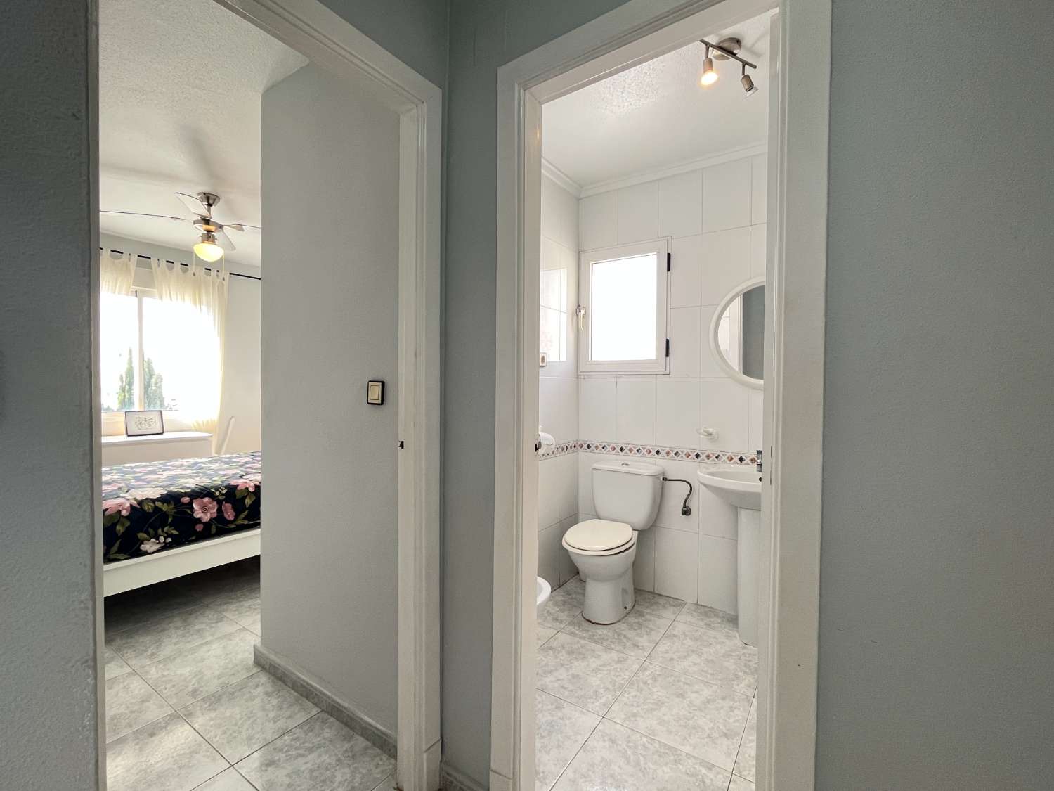 Apartamento en Planta alta de 2 dormitorios y solarium privado con vistas al Mar